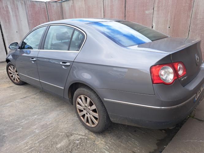 Image Capot - VOLKSWAGEN PASSAT 5