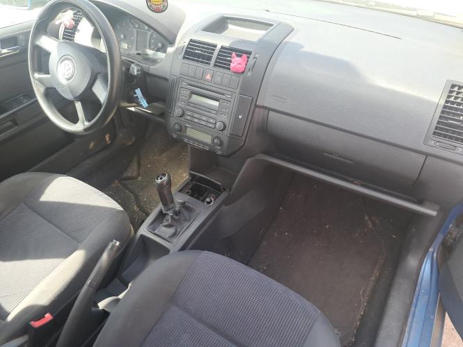 Image Feu arriere principal droit (feux) - VOLKSWAGEN POLO 4