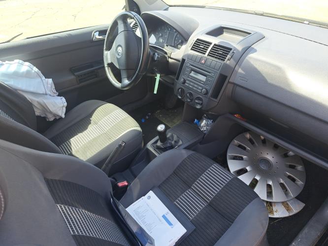 Image Renfort pare choc arriere (traverse) - VOLKSWAGEN POLO 4