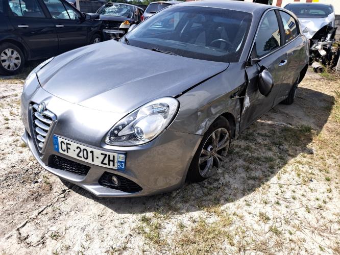Image Feu arriere secondaire gauche (feux) - ALFA ROMEO GIULIETTA 2