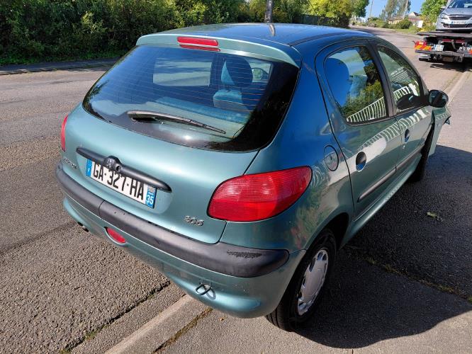 Image Moteur - PEUGEOT 206