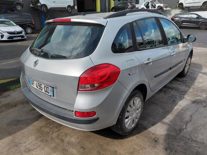 Image Feu arriere principal droit (feux) - RENAULT CLIO 3