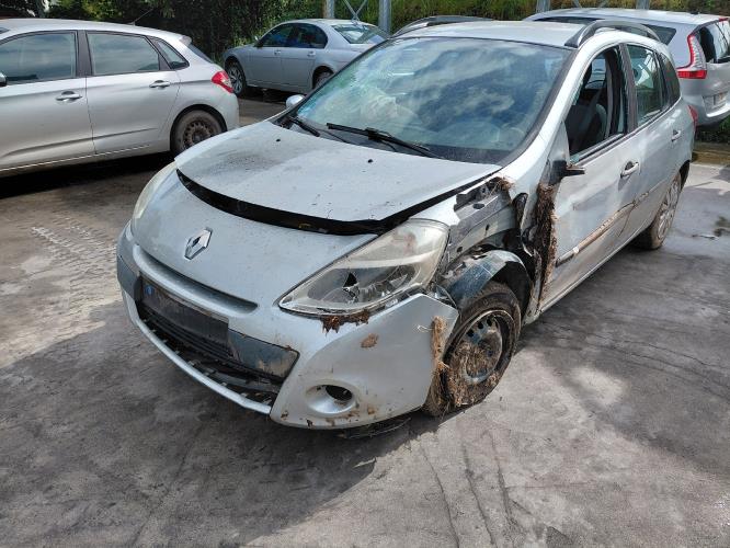 Image Feu arriere principal droit (feux) - RENAULT CLIO 3
