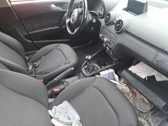 Image Planche de bord complete - AUDI A1 1