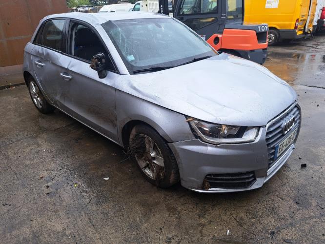 Image Planche de bord complete - AUDI A1 1