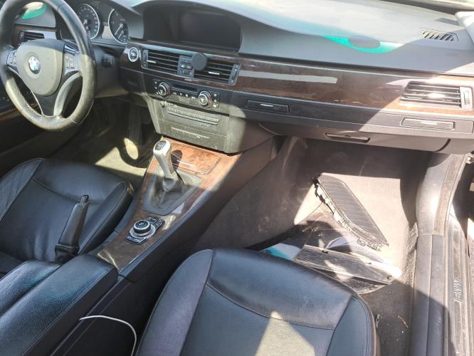 Image Aile avant droit - BMW SERIE 3 E90