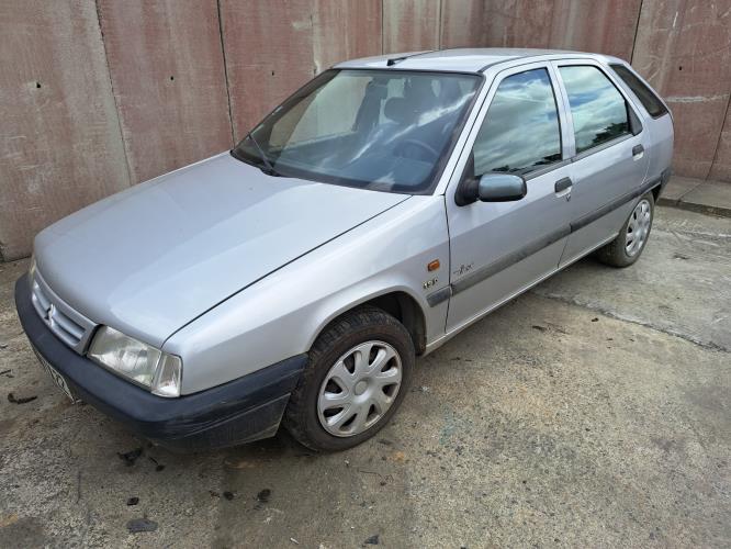 Image Porte avant gauche - CITROEN ZX