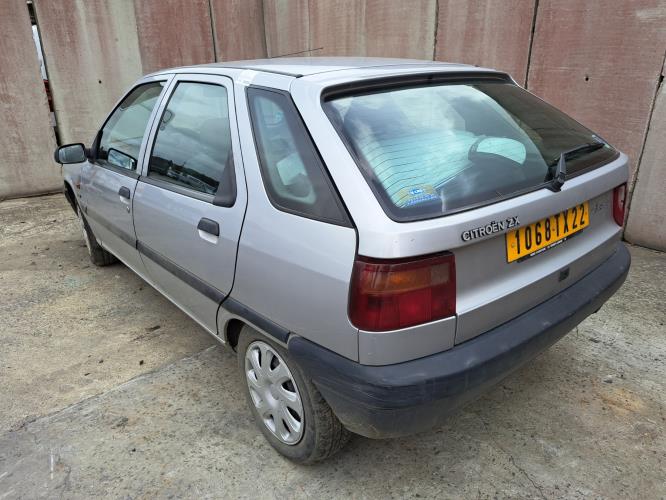 Image Porte avant gauche - CITROEN ZX