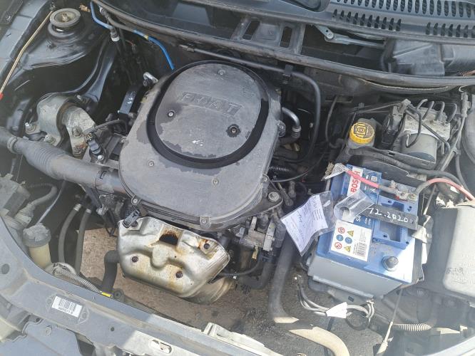 Image Plage arriere - FIAT PUNTO 2