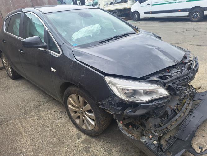 Image Boite de vitesses - OPEL ASTRA J