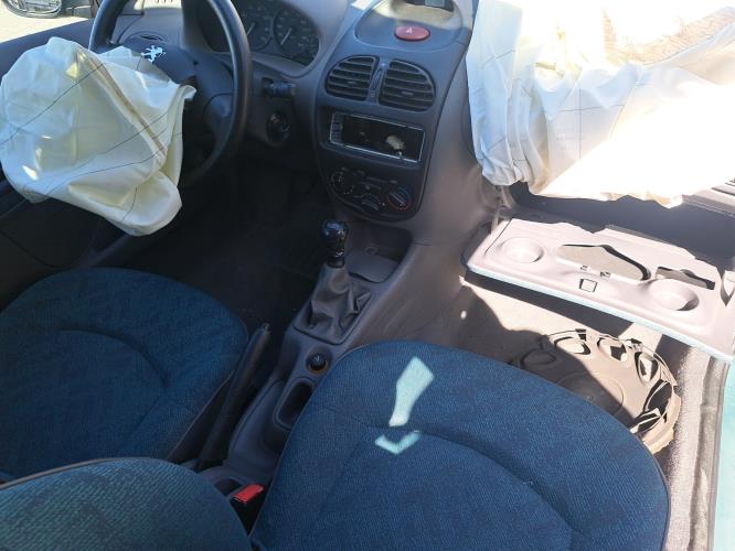 Image Moteur - PEUGEOT 206