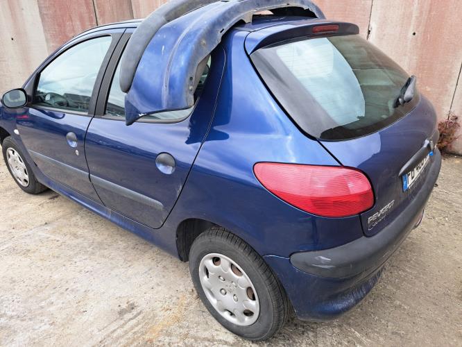 Image Aile avant droit - PEUGEOT 206