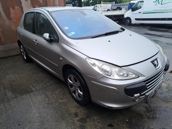 Image Pare boue avant gauche - PEUGEOT 307