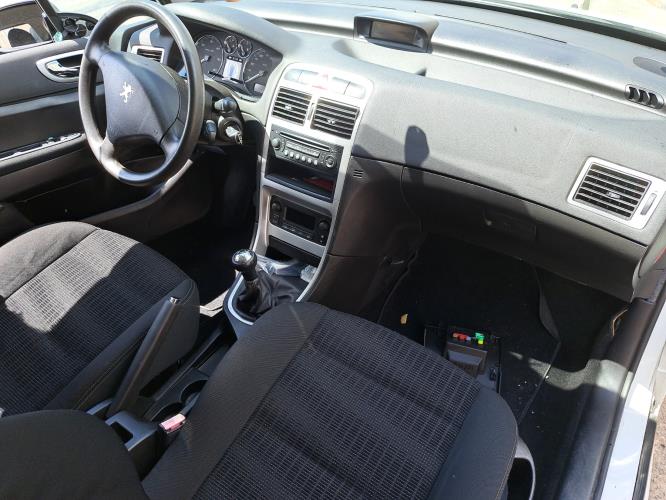 Image Feu arriere principal gauche (feux) - PEUGEOT 307