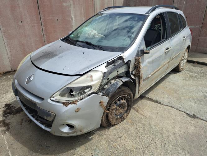 Image Feu arriere principal droit (feux) - RENAULT CLIO 3