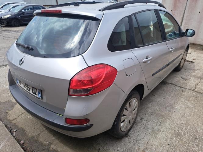 Image Feu arriere principal droit (feux) - RENAULT CLIO 3