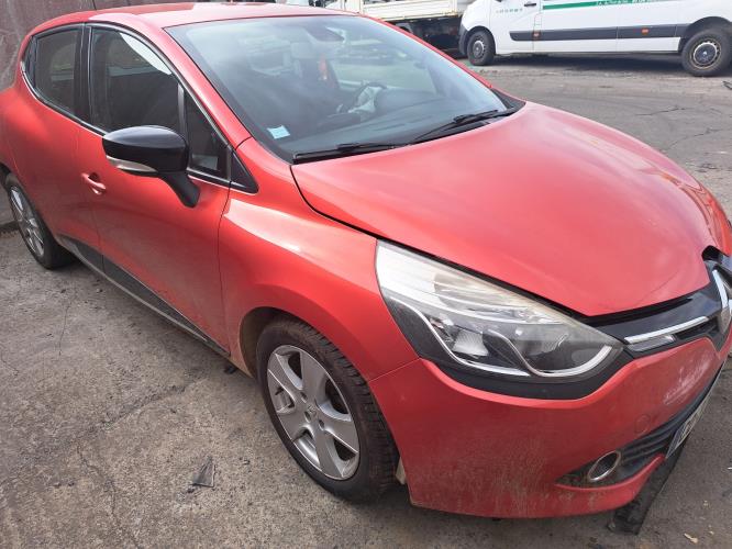 Image Attelage (boule de remorquage) - RENAULT CLIO 4