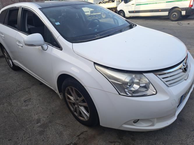 Image Porte avant gauche - TOYOTA AVENSIS 3