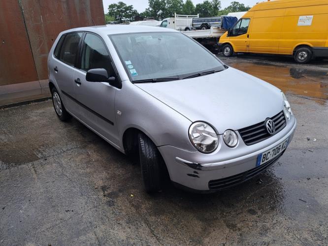 Image Calandre - VOLKSWAGEN POLO 4