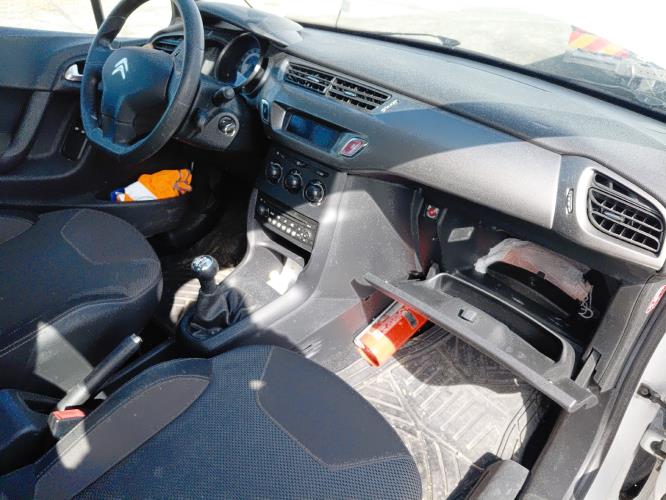 Image Aile avant droit - CITROEN C3 2