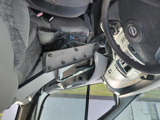 Image Capot - OPEL VIVARO 1