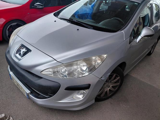 Image Pare choc avant - PEUGEOT 308 1