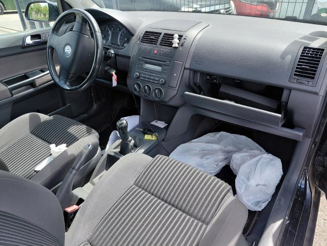 Image Porte avant droit - VOLKSWAGEN POLO 4