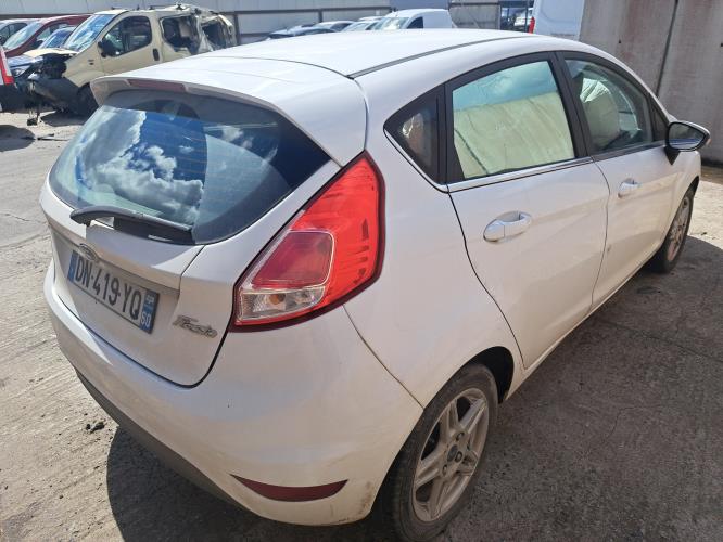 Image Pare boue avant droit - FORD FIESTA 6
