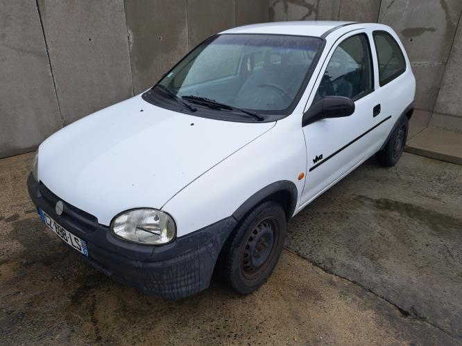 Image Porte avant gauche - OPEL CORSA B