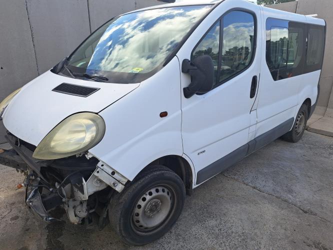 Image Capot - OPEL VIVARO 1