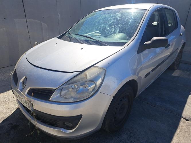 Image Pare boue avant gauche - RENAULT CLIO 3