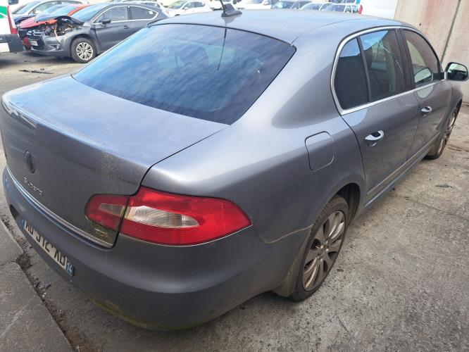 Image Porte arriere droit - SKODA SUPERB 2