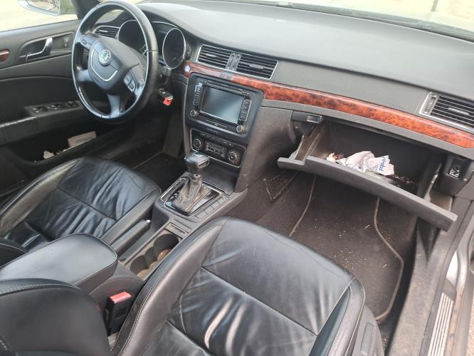 Image Porte arriere droit - SKODA SUPERB 2