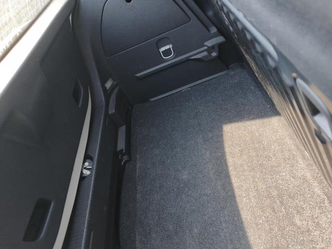 Image Pare boue arriere droit - OPEL CORSA D