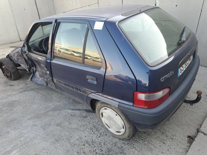Image Plage arriere - CITROEN SAXO