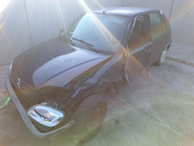 Image Plage arriere - CITROEN SAXO