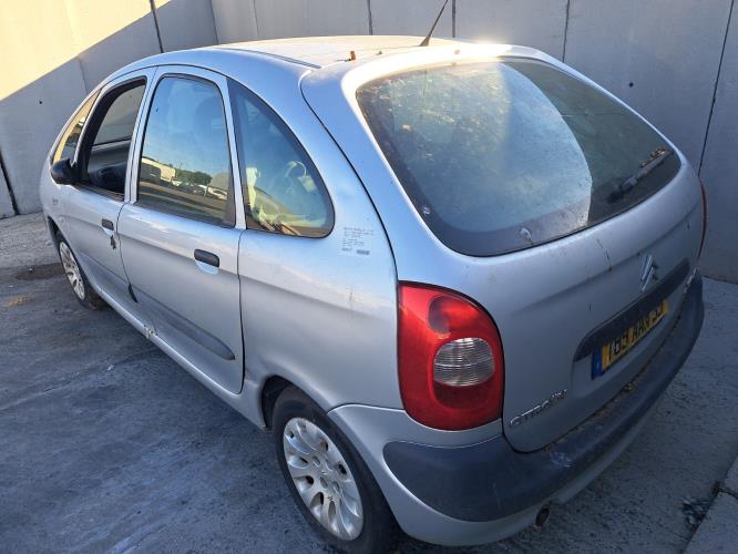 Image Feu arriere principal gauche (feux) - CITROEN XSARA PICASSO