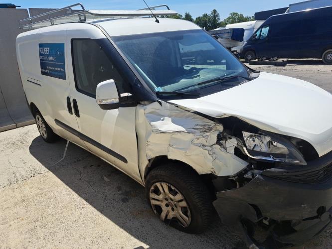 Image Optique avant principal gauche (feux)(phare) - FIAT DOBLO 2