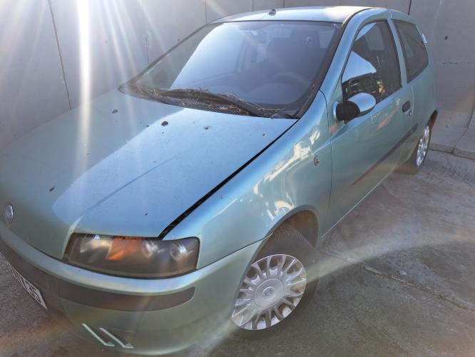 Image Pare choc avant - FIAT PUNTO 2