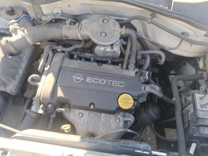 Image Malle/Hayon arriere - OPEL CORSA C
