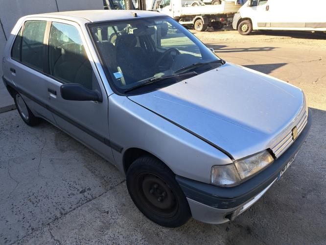 Image Porte avant droit - PEUGEOT 106
