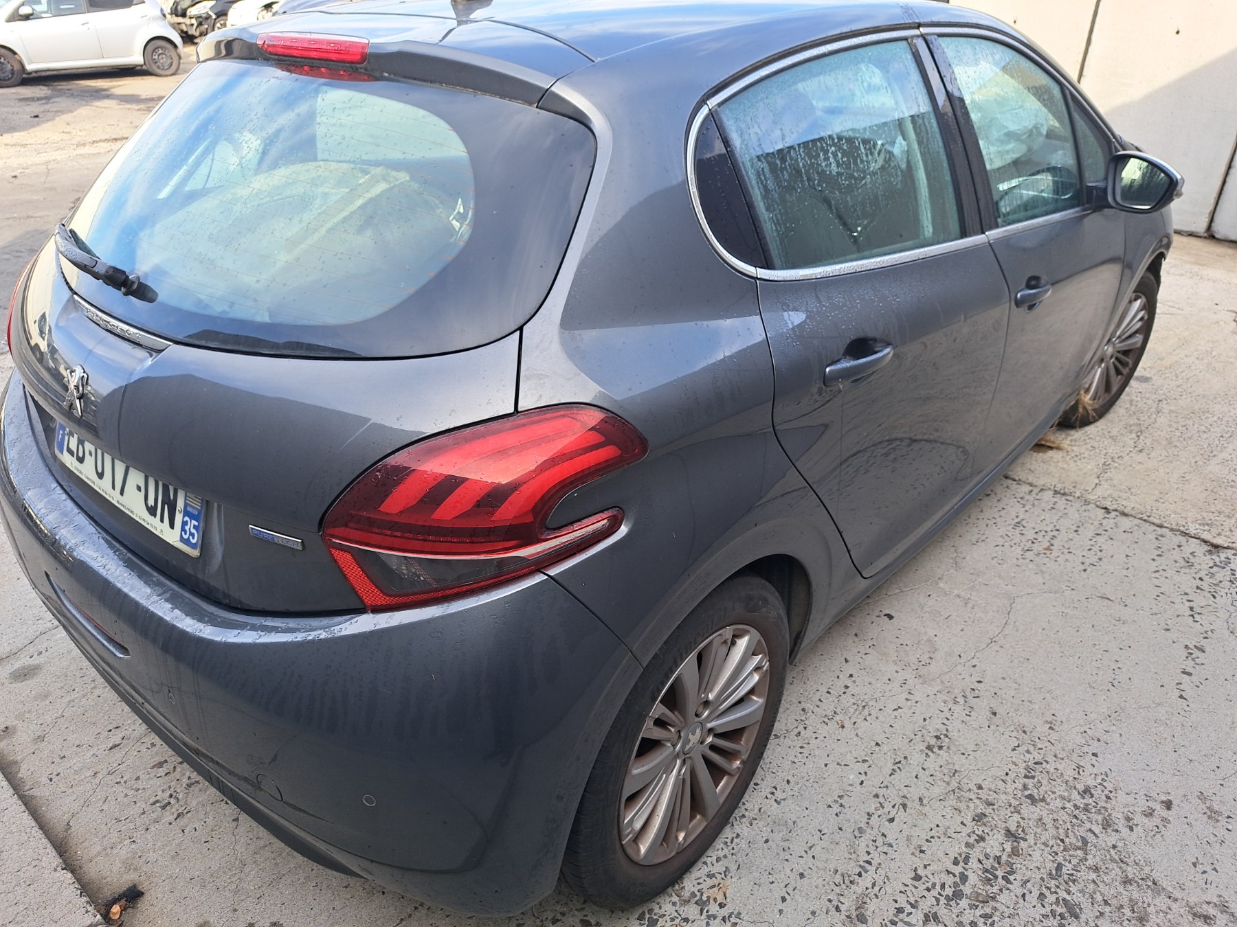 Pièce Auto