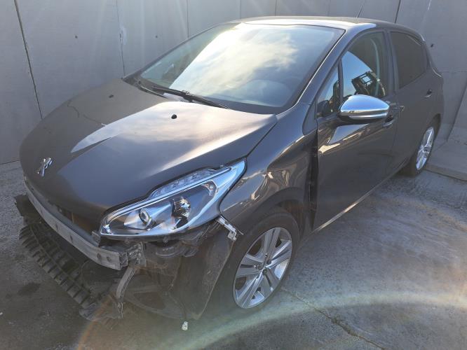 Image Moteur - PEUGEOT 208 1