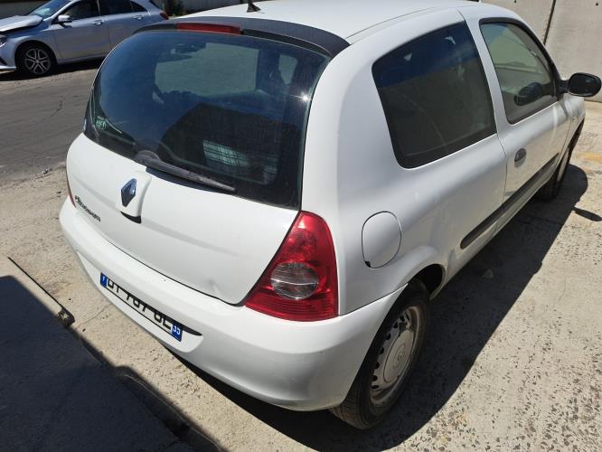 Image Pare choc arriere - RENAULT CLIO 2 CAMPUS