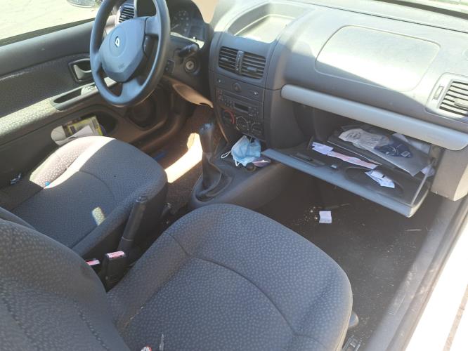 Image Pare choc arriere - RENAULT CLIO 2 CAMPUS