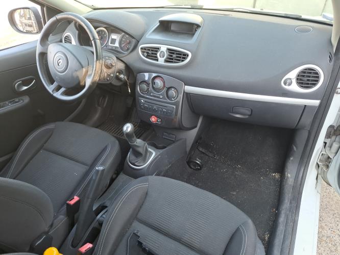 Image Renfort pare choc arriere (traverse) - RENAULT CLIO 3
