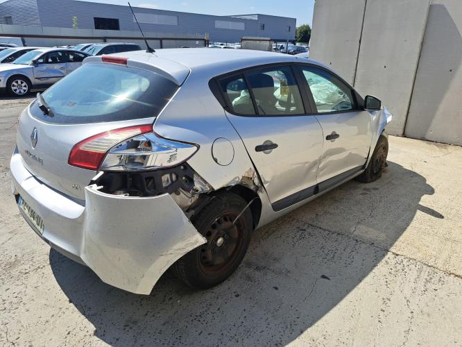 Image Malle/Hayon arriere - RENAULT MEGANE 3