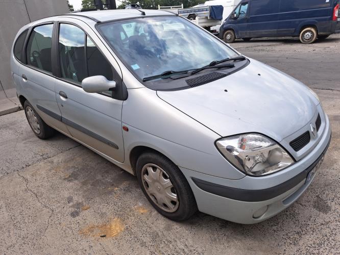 Image Porte avant gauche - RENAULT SCENIC 1
