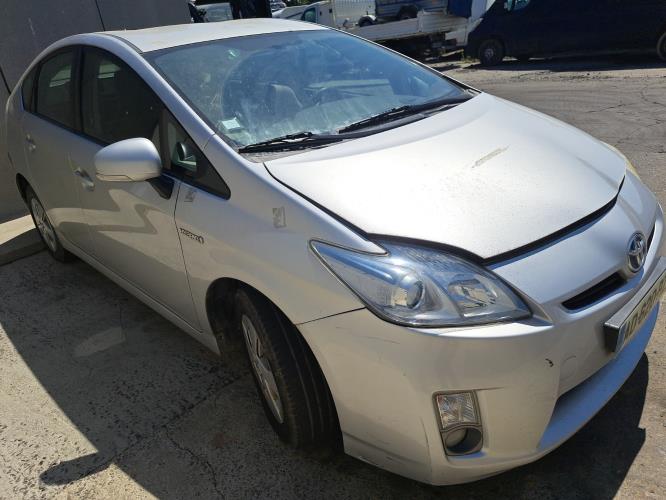 Image Capot - TOYOTA PRIUS 3
