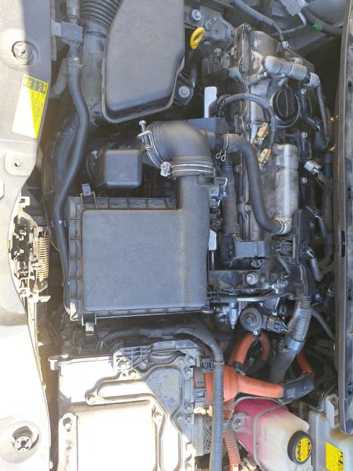 Image Capot - TOYOTA PRIUS 3